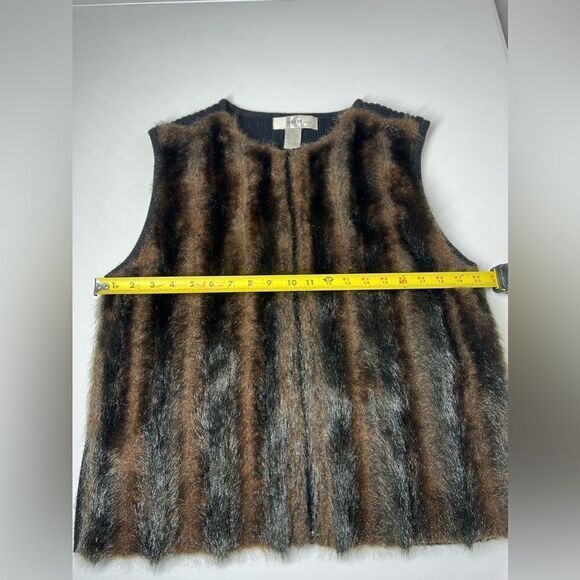 Kikit Faux Fur/ Knit MAURICE SASSON VEST Size XL - Picture 9 of 13